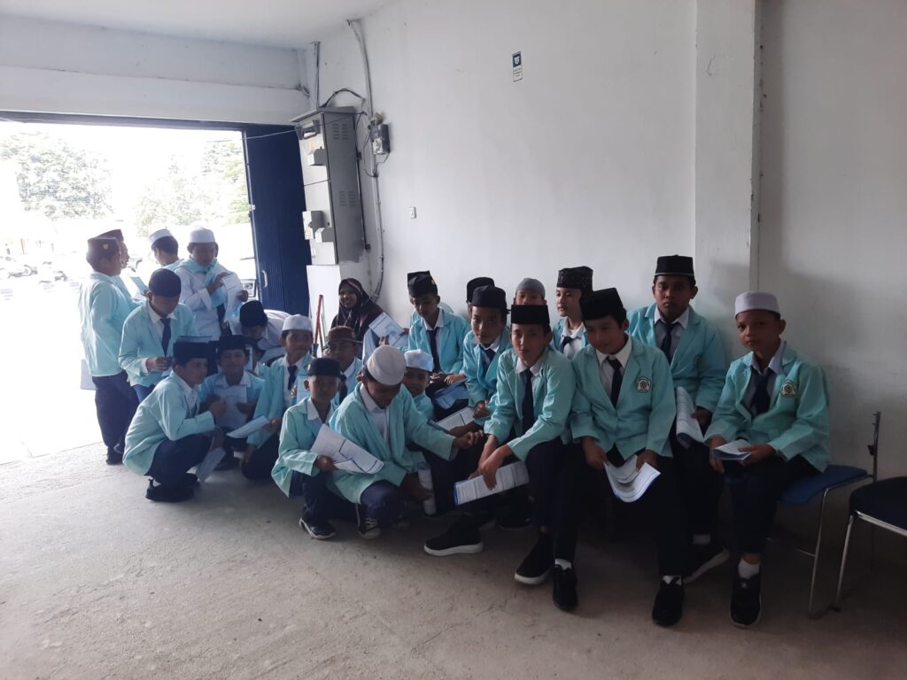 WhatsApp Image 2025-12-15 at 10.20.02